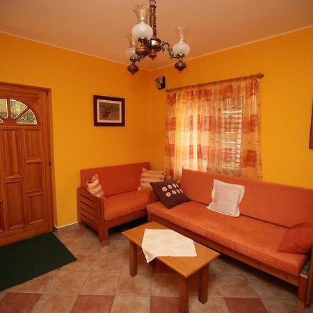 Lonci Apartman Zalakaros Bagian luar foto