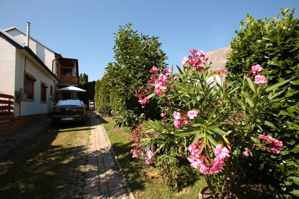 Lonci Apartman Zalakaros Bagian luar foto