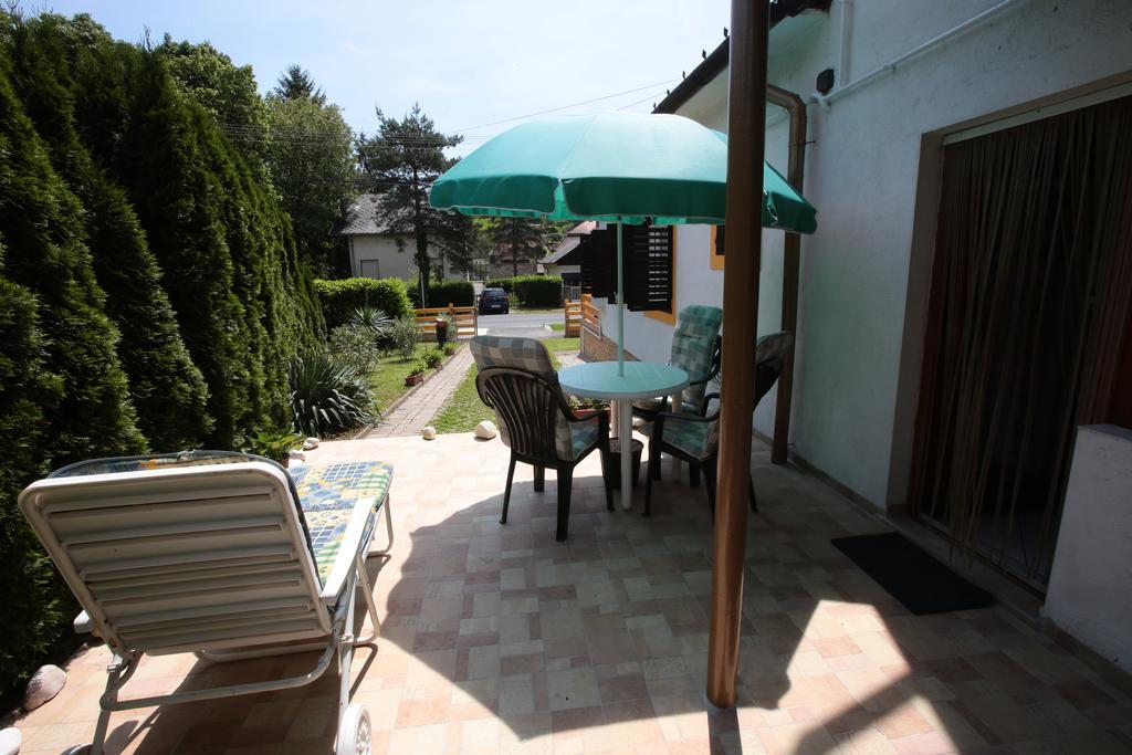Lonci Apartman Zalakaros Bagian luar foto